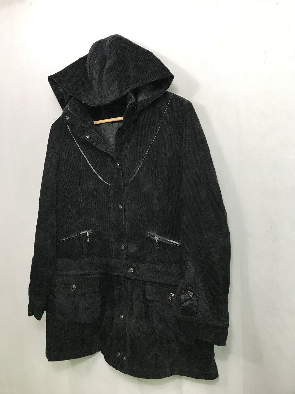 Louis Feraud LF BY LOUIS FERAUD CORDUROY JACKET Size US S / EU 44-46 / 1 - 2 Thumbnail
