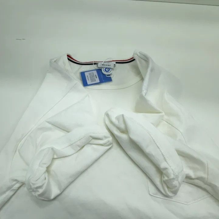 Thom Browne Thom Browne White Short Sleeve T-Shirt 0079 Size US S / EU 44-46 / 1 - 8 Thumbnail