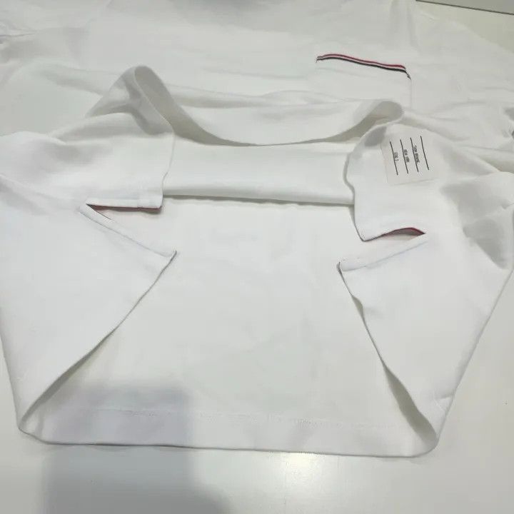 Thom Browne Thom Browne White Ribbed Short Sleeve T-Shirt 0079 Size US S / EU 44-46 / 1 - 9 Thumbnail