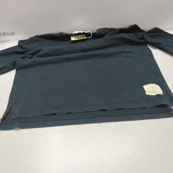 Thom Browne Thom Browne Long Sleeve Crew Neck T-Shirt 0079 Size US S / EU 44-46 / 1 - 12 Thumbnail