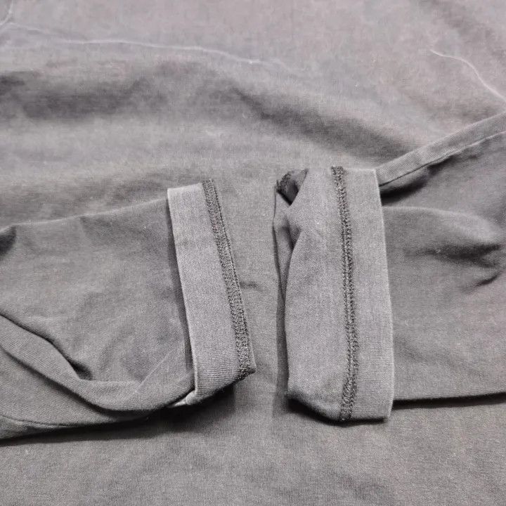 Thom Browne Thom Browne Long Sleeve Crew Neck T-Shirt 0079 Size US S / EU 44-46 / 1 - 15 Thumbnail