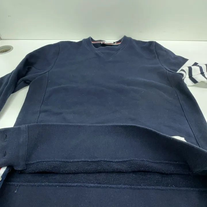 Thom Browne Thom Browne Classic Navy Sweatshirt for Men 0079 Size US M / EU 48-50 / 2 - 8 Thumbnail