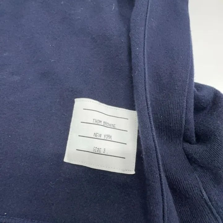 Thom Browne Thom Browne Classic Crewneck Sweatshirt for Men 0079 Size US M / EU 48-50 / 2 - 6 Thumbnail