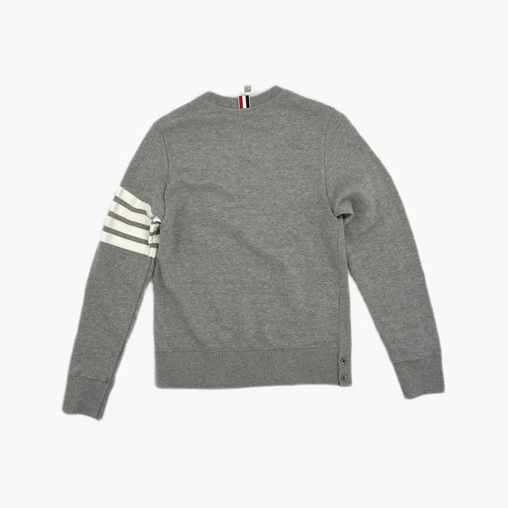 Thom Browne Thom Browne Gray Classic Four-Stripes Sweatshirt 0079 Size US S / EU 44-46 / 1 - 3 Thumbnail