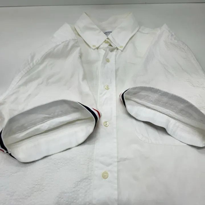Thom Browne Thom Browne Short Sleeve Shirt with Striped Cuffs 0079 Size US S / EU 44-46 / 1 - 10 Thumbnail