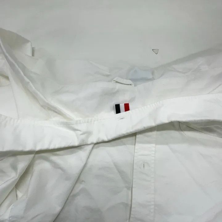 Thom Browne Thom Browne White Satin Long Sleeve Shirt 0079 Size US L / EU 52-54 / 3 - 8 Thumbnail