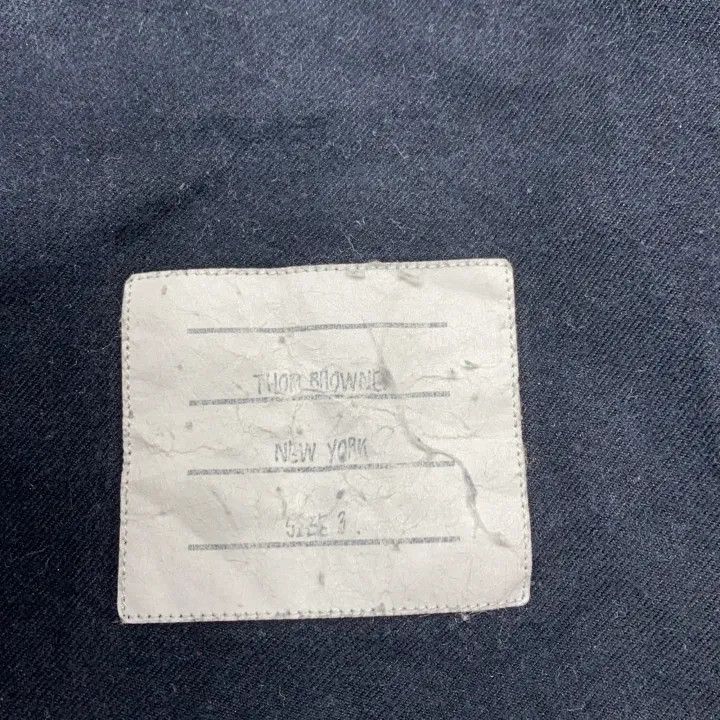 Thom Browne Thom Browne Classic Long Sleeve Shirt for Men 0079 Size US M / EU 48-50 / 2 - 6 Thumbnail