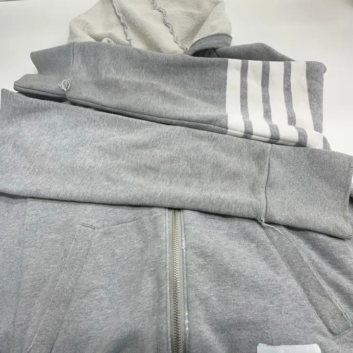 Thom Browne Thom Browne Classic Zip Hoodie for Men 0079 Size US M / EU 48-50 / 2 - 10 Thumbnail