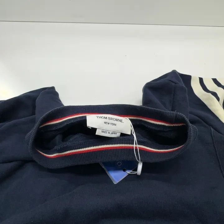 Thom Browne Thom Browne Classic Navy Crew Neck Sweatshirt 0079 Size US M / EU 48-50 / 2 - 7 Thumbnail