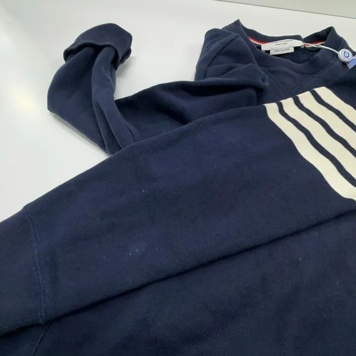 Thom Browne Thom Browne Classic Navy Crew Neck Sweatshirt 0079 Size US M / EU 48-50 / 2 - 13 Thumbnail