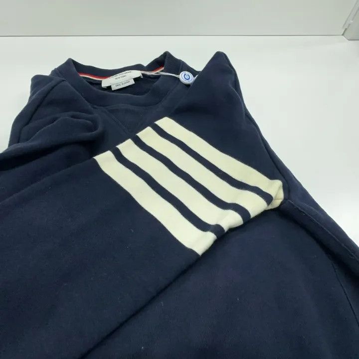 Thom Browne Thom Browne Classic Navy Crew Neck Sweatshirt 0079 Size US M / EU 48-50 / 2 - 12 Thumbnail