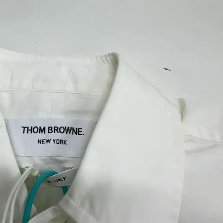 Thom Browne Thom Browne Long Sleeve Striped Satin Shirt 0079 Size US S / EU 44-46 / 1 - 12 Thumbnail