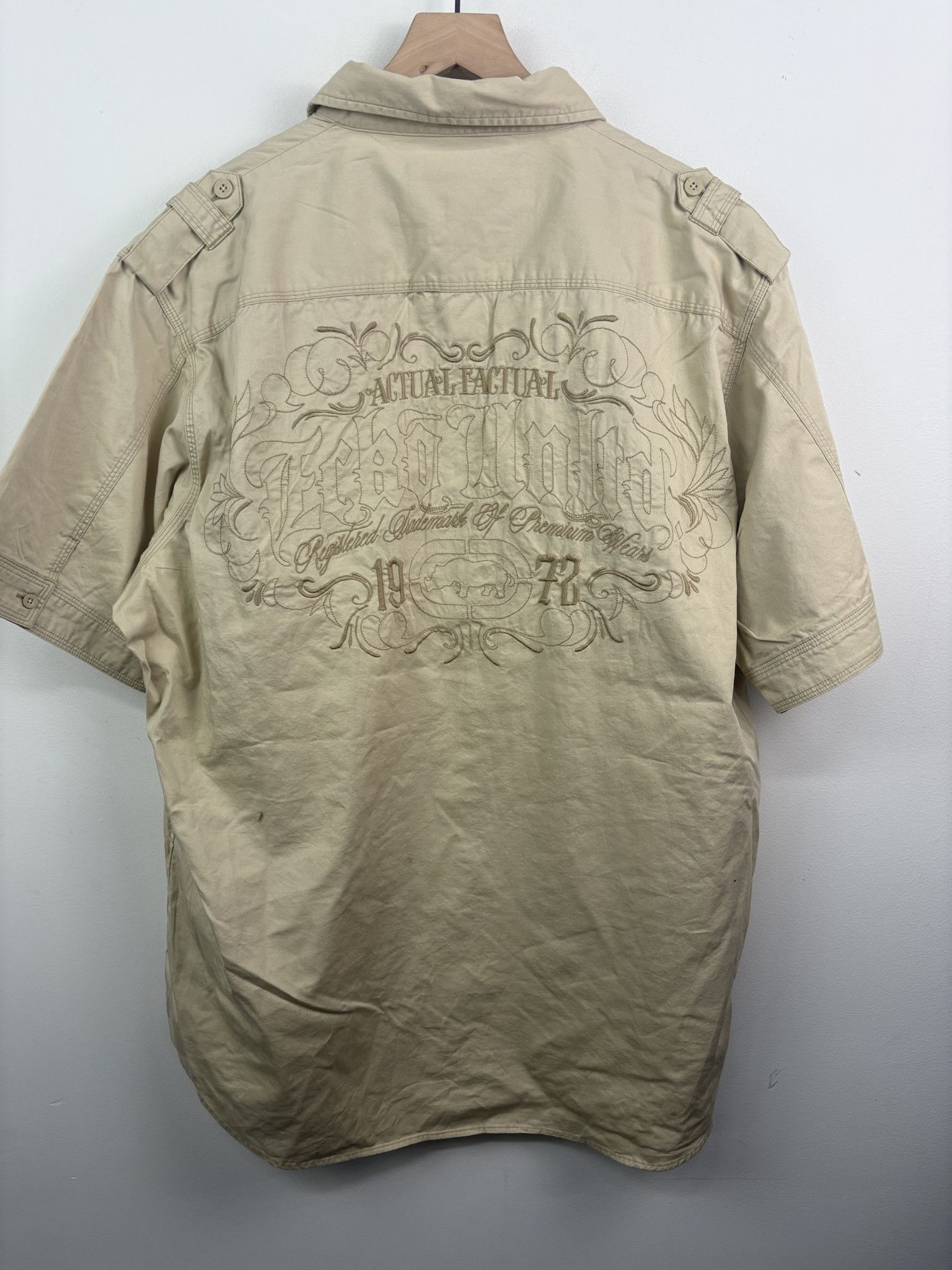 Vintage Vintage Y2K Ecko Unltd Tan Embroidered Short Sleeve Button Up Size XXL Size US XXL / EU 58 / 5 - 3 Thumbnail