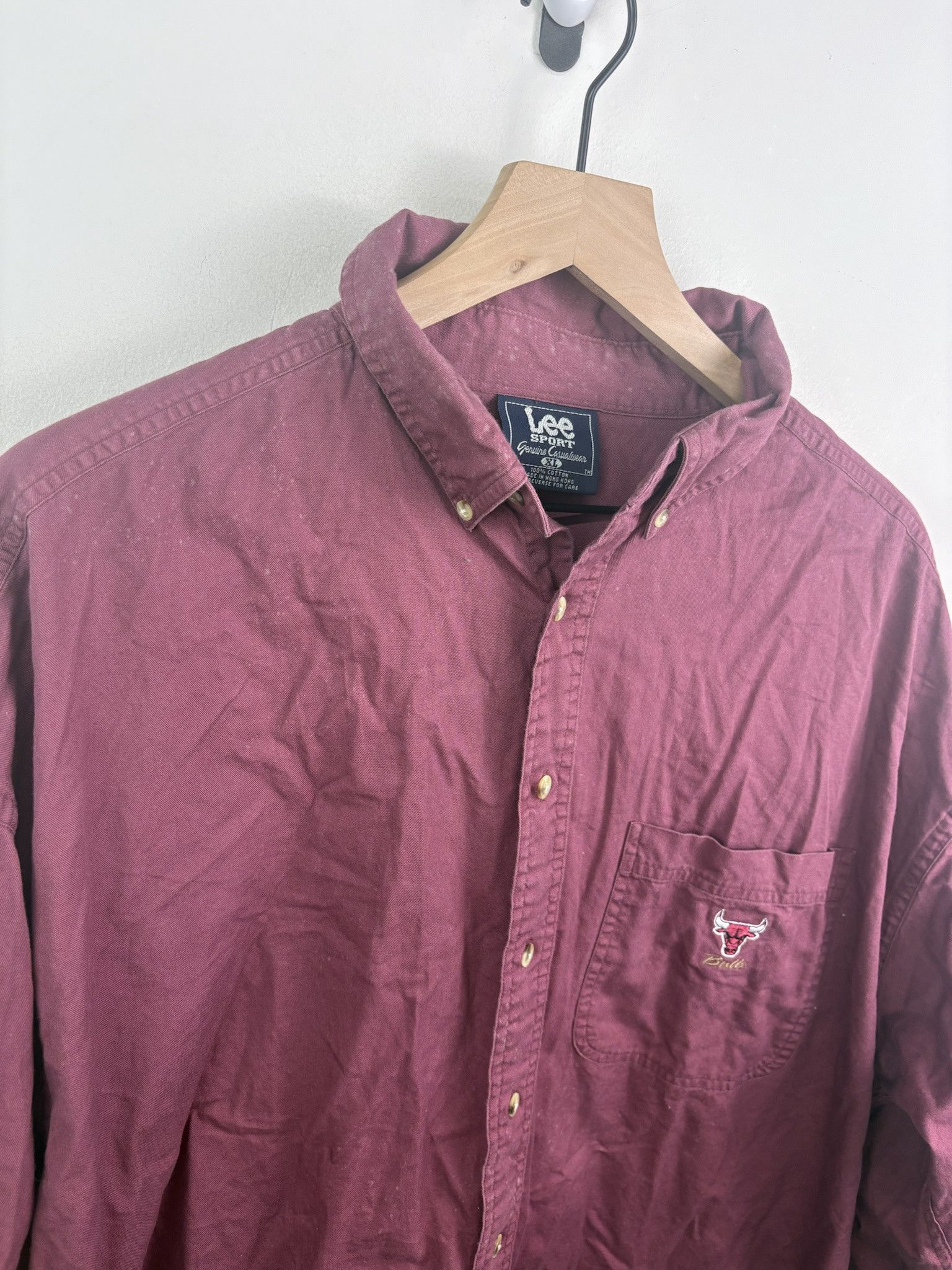 Vintage Vintage 90's NBA Chicago Bulls Lee Embroidered Team Logo Button Up Collared Long Sleeve Shirt Size XL Size US XL / EU 56 / 4 - 3 Thumbnail