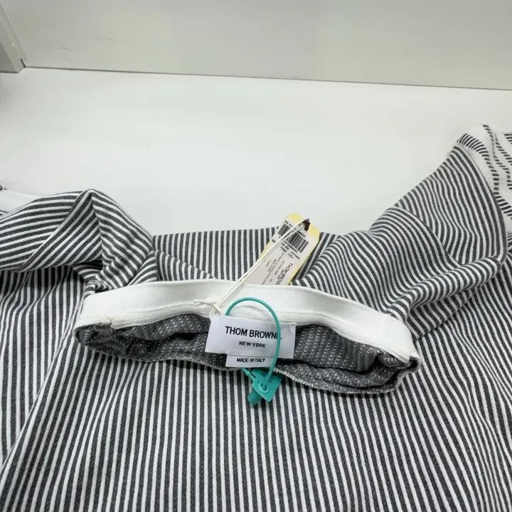 Thom Browne Thom Browne Classic Striped Crew Sweatshirt 0079 Size US M / EU 48-50 / 2 - 7 Thumbnail