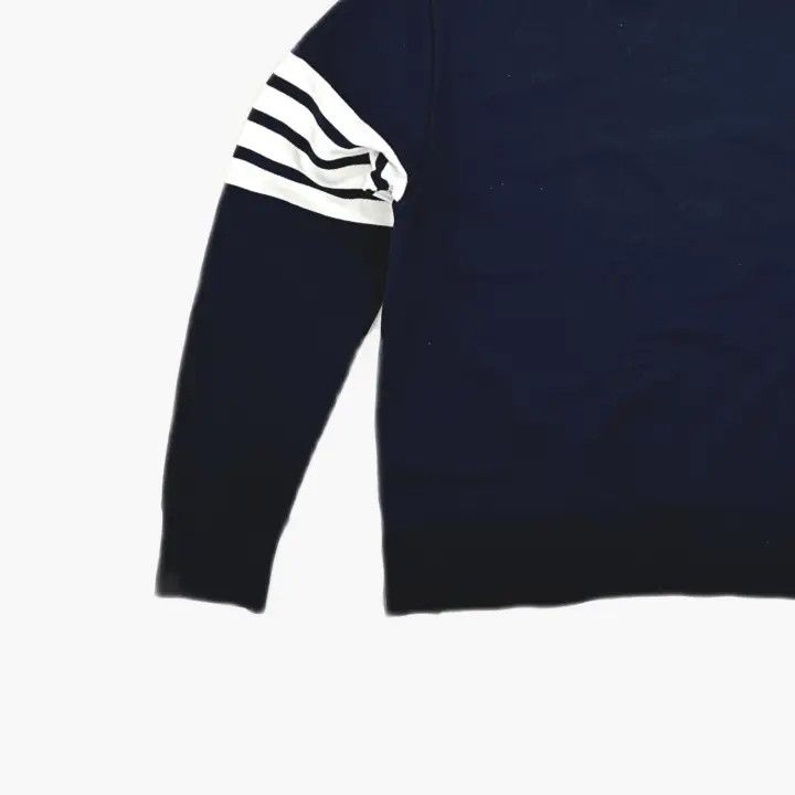 Thom Browne Thom Browne Classic Navy Crewneck Sweatshirt 0079 Size US M / EU 48-50 / 2 - 5 Thumbnail