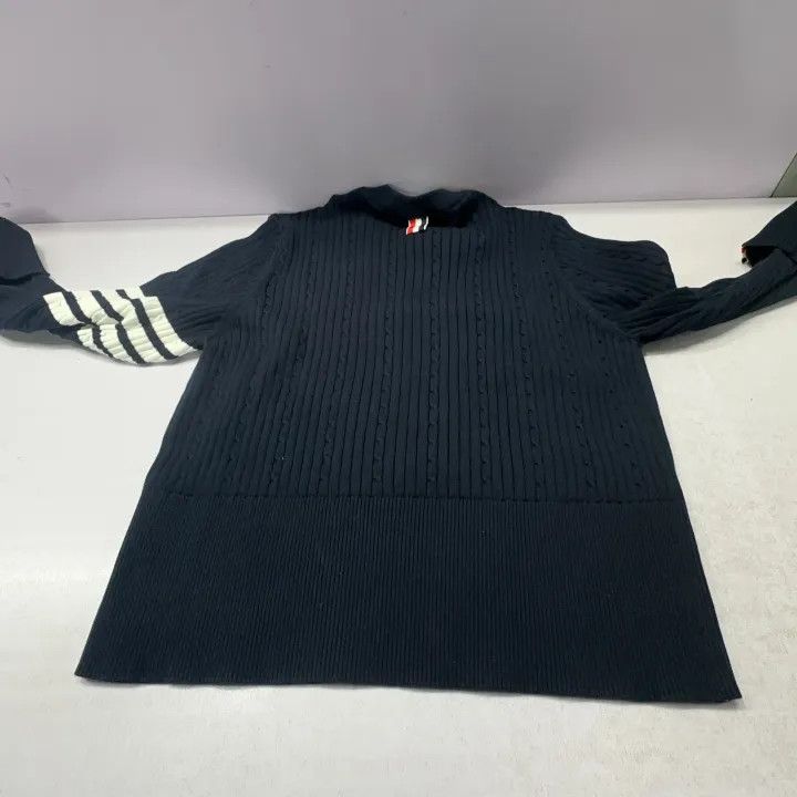 Thom Browne Thom Browne Classic Striped Navy Sweater 0079 Size US M / EU 48-50 / 2 - 9 Thumbnail