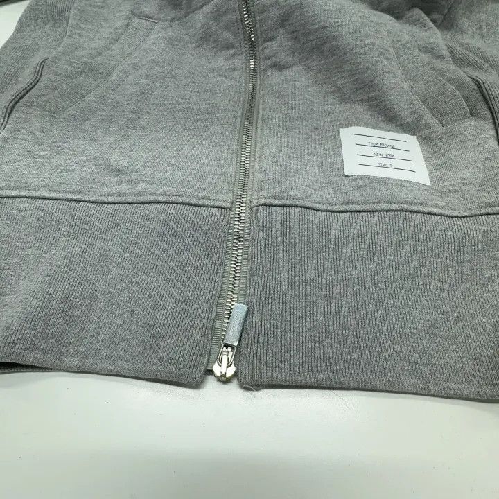 Thom Browne Thom Browne Gray Classic Stripe Zip Hoodie 0079 Size US M / EU 48-50 / 2 - 9 Thumbnail