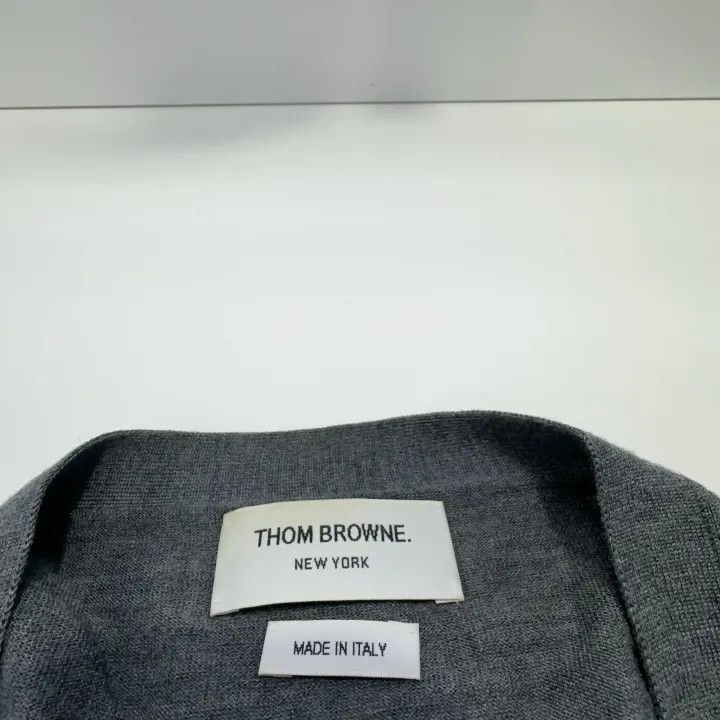 Thom Browne Thom Browne Gray Merino Wool V-Neck Cardigan 0079 Size US S / EU 44-46 / 1 - 4 Thumbnail
