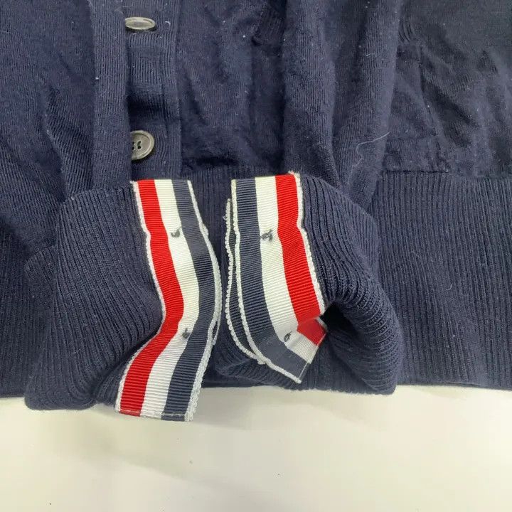 Thom Browne Thom Browne Classic V-Neck Cardigan in Blue 0079 Size US S / EU 44-46 / 1 - 9 Thumbnail