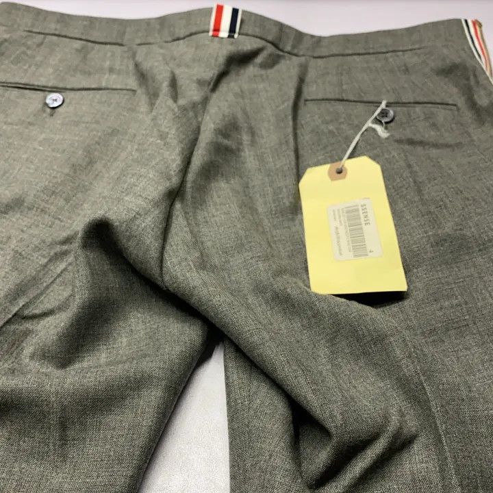 Thom Browne Thom Browne Gray Striped Zipper Shorts 0079 Size US 27 - 5 Thumbnail