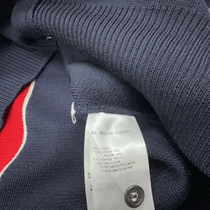 Thom Browne Thom Browne Black V-Neck Wool Sweater 0079 Size US S / EU 44-46 / 1 - 3 Thumbnail