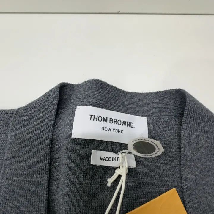 Thom Browne Thom Browne Gray Classic Long Sleeve Sweater 0079 Size US M / EU 48-50 / 2 - 4 Thumbnail