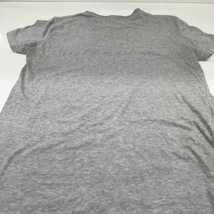 Miu Miu Miu Miu Casual Comfortable Round Neck T-Shirt 0079 Size XS / US 0-2 / IT 36-38 - 13 Thumbnail