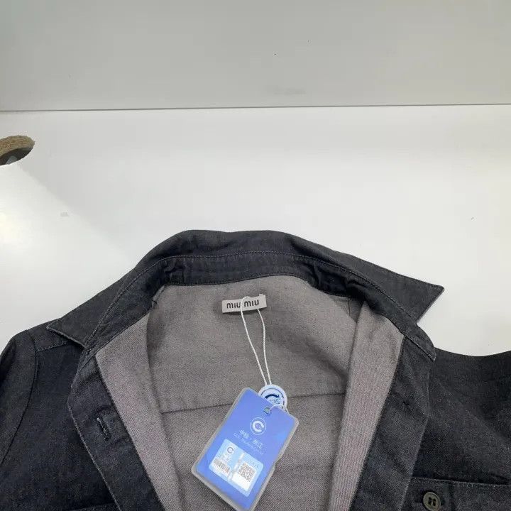 Miu Miu Miu Miu Casual Fashion Solid Color Shirt 0079 Size M / US 6-8 / IT 42-44 - 7 Thumbnail