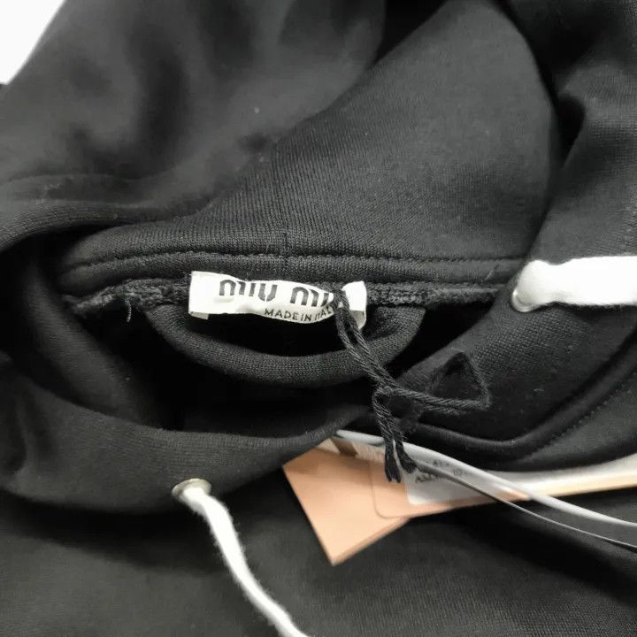 Miu Miu Miu Miu Logo Embroidery Casual Hoodie 0079 Size S / US 4 / IT 40 - 4 Thumbnail
