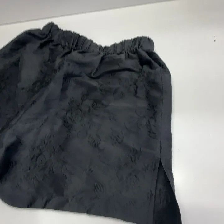 Miu Miu Miu Miu Floral Embroidered Casual Shorts 0079 Size 36" / US 14 / IT 50 - 9 Thumbnail