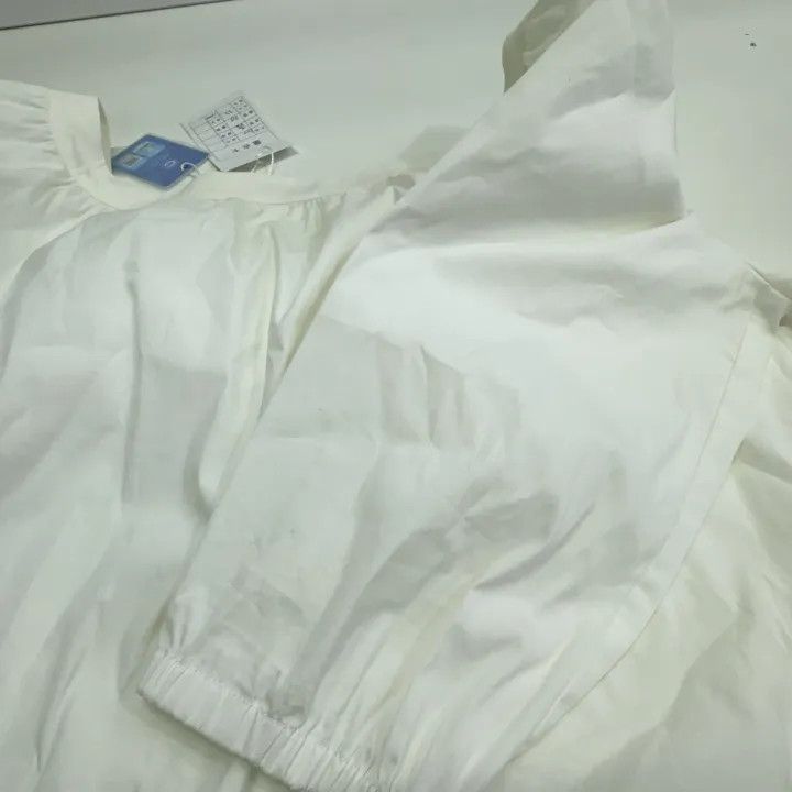 Miu Miu Miu Miu White Short Puff Sleeve Shirt 0079 Size M / US 6-8 / IT 42-44 - 13 Thumbnail