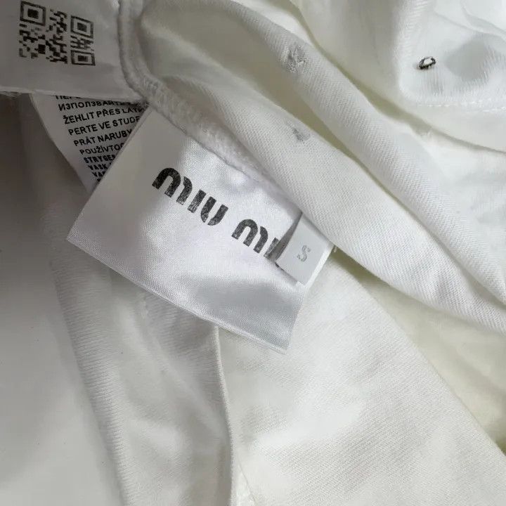 Miu Miu Miu Miu Logo Print Bejeweled White T-Shirt 0079 Size S / US 4 / IT 40 - 4 Thumbnail