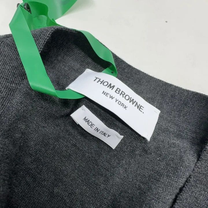 Thom Browne Thom Browne Classic Grey Striped Cardigan Sweater 0079 Size US M / EU 48-50 / 2 - 4 Thumbnail