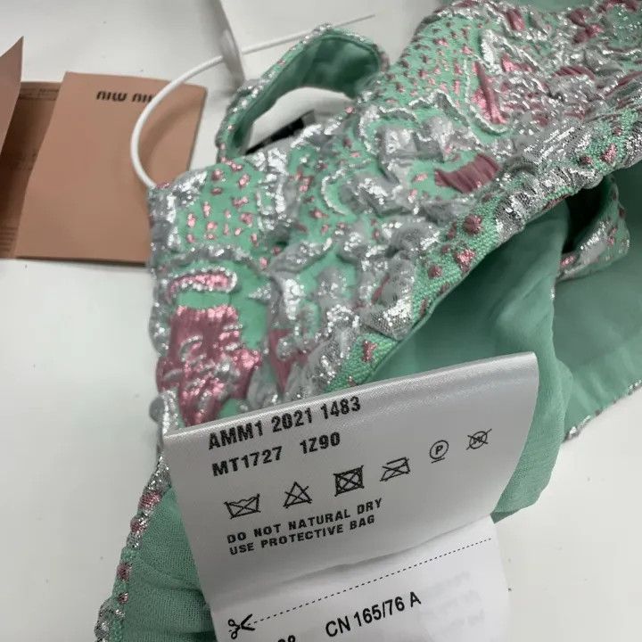 Miu Miu Miu Miu Floral Lace Crop Top for Women 0079 Size M / US 6-8 / IT 42-44 - 5 Thumbnail