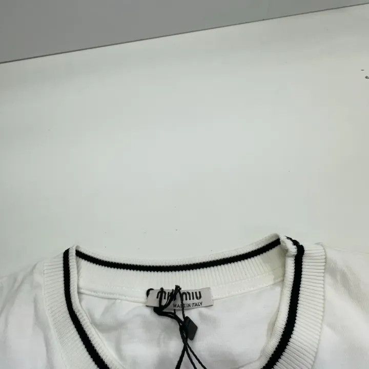 Miu Miu Miu Miu Embroidered Strawberry and Cherry Graphic Tee 0079 Size M / US 6-8 / IT 42-44 - 4 Thumbnail