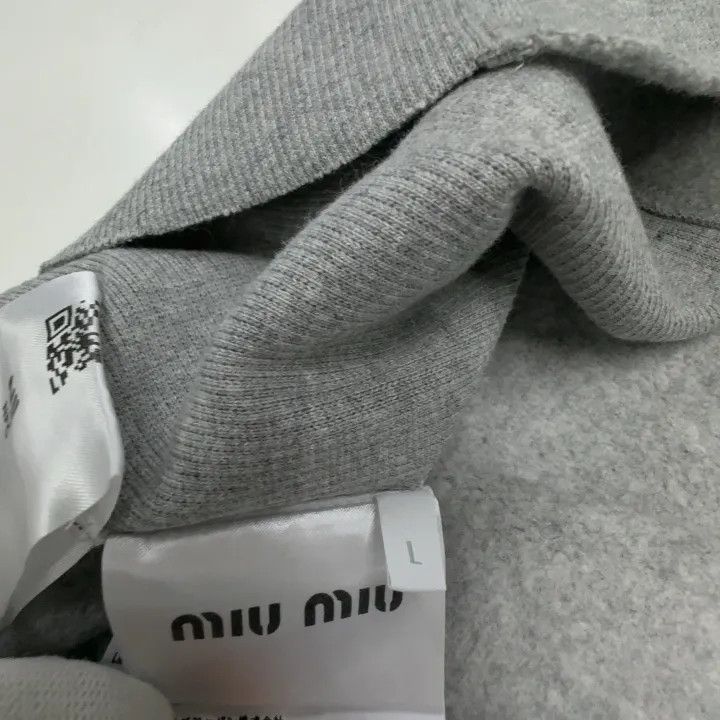 Miu Miu Miu Miu Gray Sleeveless Hoodie for Women 0079 Size L / US 10 / IT 46 - 4 Thumbnail