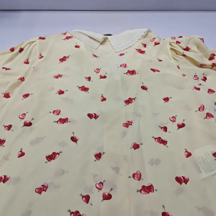 Miu Miu Miu Miu SS23 Heart Print Long Sleeve Shirt 0079 Size M / US 6-8 / IT 42-44 - 7 Thumbnail