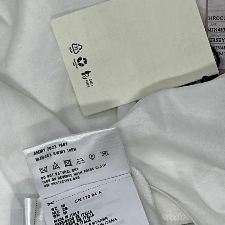 Miu Miu Miu Miu Logo Cloud Embroidery Short Sleeve Tee 0079 Size M / US 6-8 / IT 42-44 - 4 Thumbnail