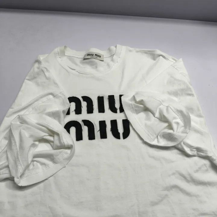 Miu Miu Miu Miu Logo Print Short Sleeve T-Shirt 0079 Size S / US 4 / IT 40 - 9 Thumbnail