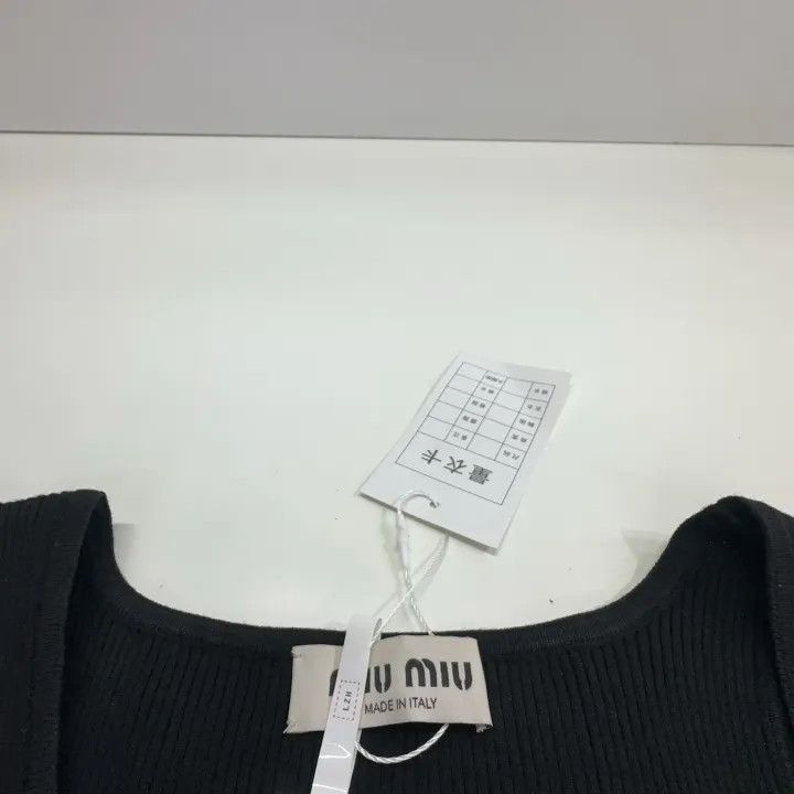 Miu Miu Miu Miu Black Logo Print Cropped Tank Top 0079 Size S / US 4 / IT 40 - 4 Thumbnail