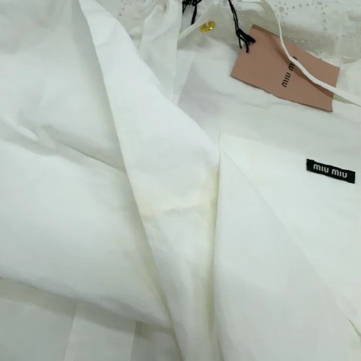Miu Miu Miu Miu White Long Sleeve Sun Protection Shirt 0079 Size M / US 6-8 / IT 42-44 - 9 Thumbnail