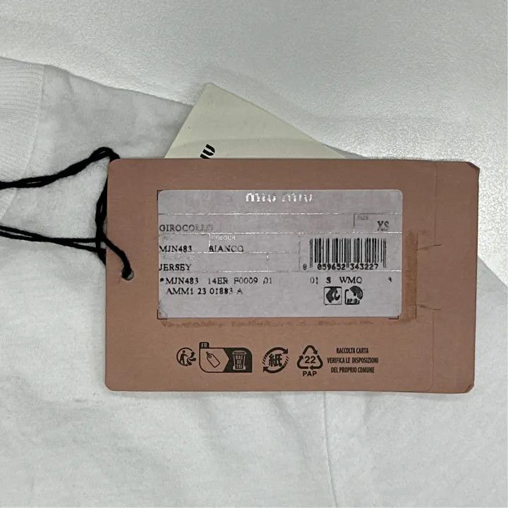 Miu Miu Miu Miu White Logo Embroidery Short Sleeve T-Shirt 0079 Size XS / US 0-2 / IT 36-38 - 4 Thumbnail