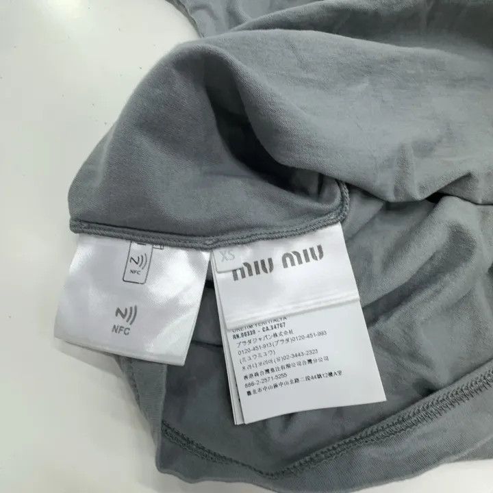 Miu Miu Miu Miu Logo Long Sleeve Casual T-Shirt 0079 Size XS / US 0-2 / IT 36-38 - 6 Thumbnail