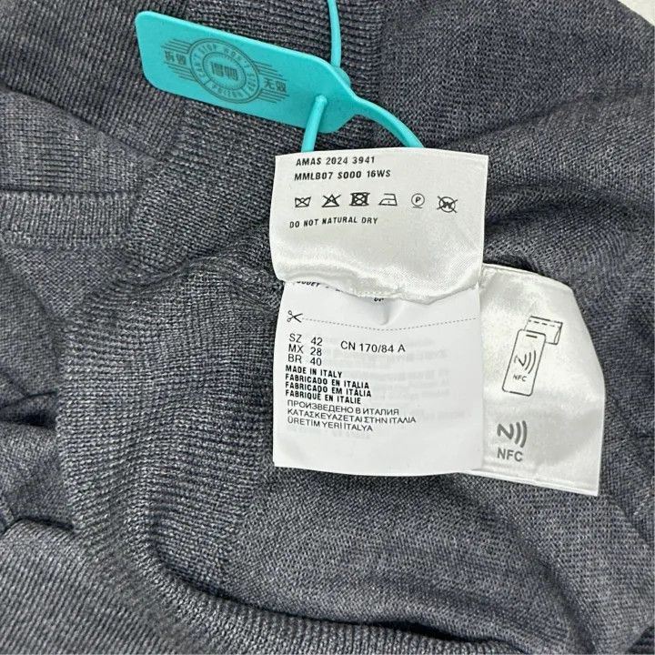 Miu Miu Miu Miu Gray Cropped Sweater with Embroidery 0079 Size L / US 10 / IT 46 - 4 Thumbnail
