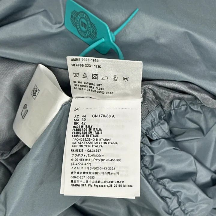Miu Miu Miu Miu Logo Zip Short Sleeve Dress 0079 Size L / US 10 / IT 46 - 4 Thumbnail