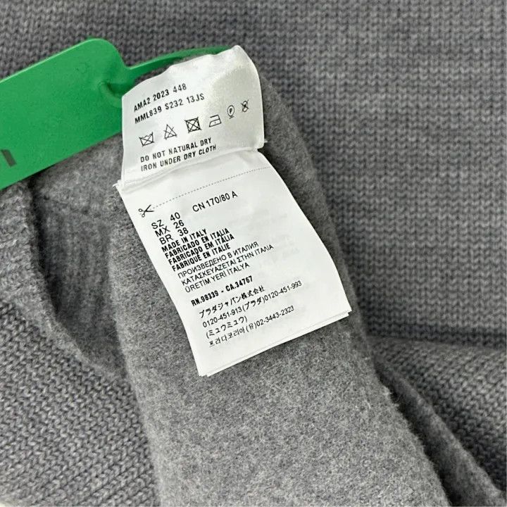 Miu Miu Miu Miu Gray Logo Short Sleeve Knit Top 0079 Size M / US 6-8 / IT 42-44 - 4 Thumbnail