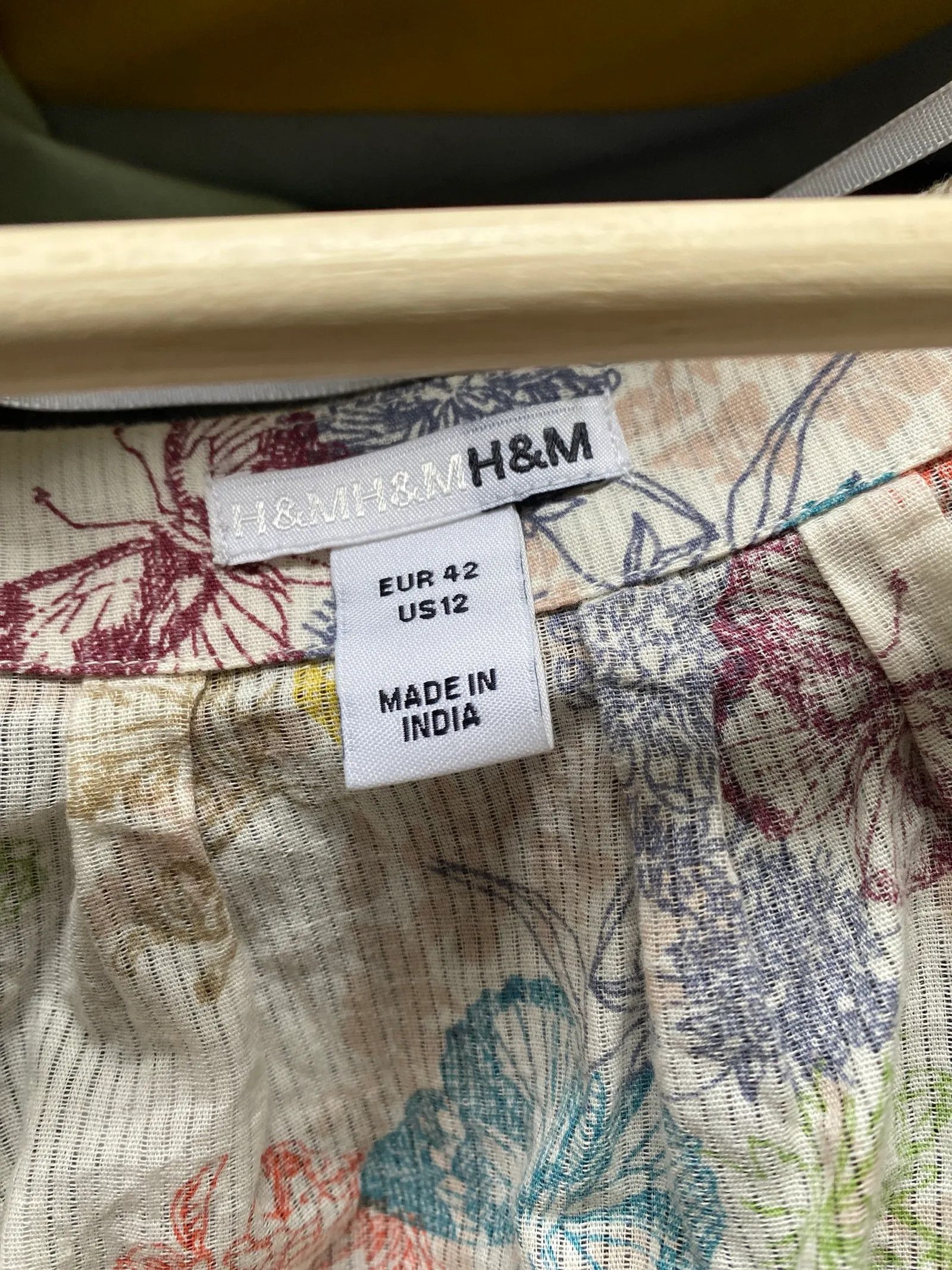 H&M H&M Blouse Size M / US 6-8 / IT 42-44 - 2 Thumbnail