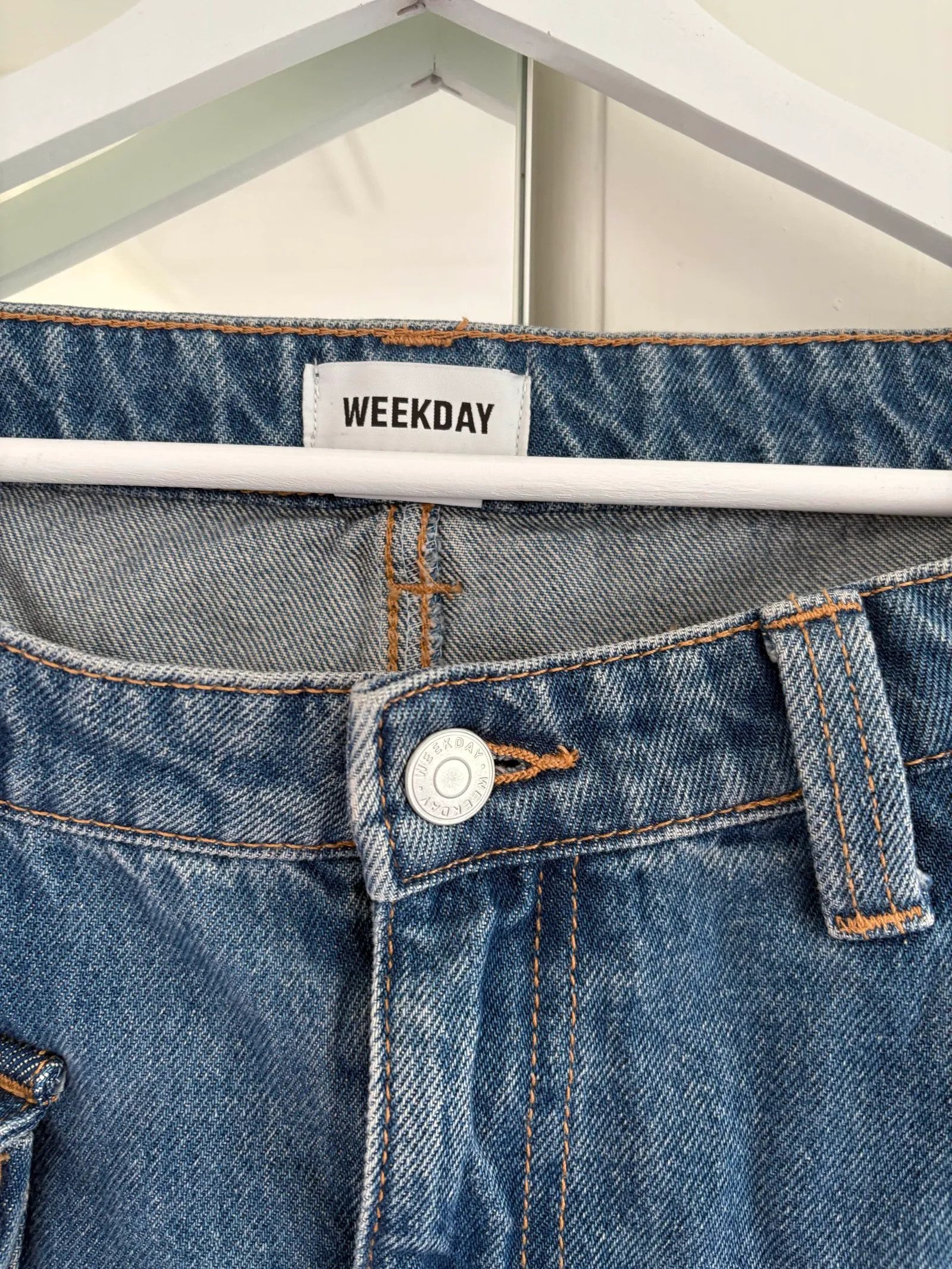 Weekday Weekday Skirt Size 30" / US 8 / IT 44 - 2 Thumbnail