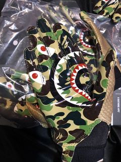 Bape cheap football gloves